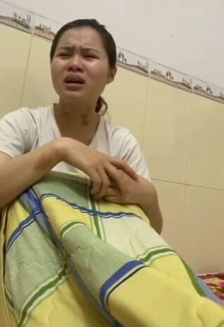 Cắm sừng bạn trai, em gái bị bạn trai quay video đụ tơi tả